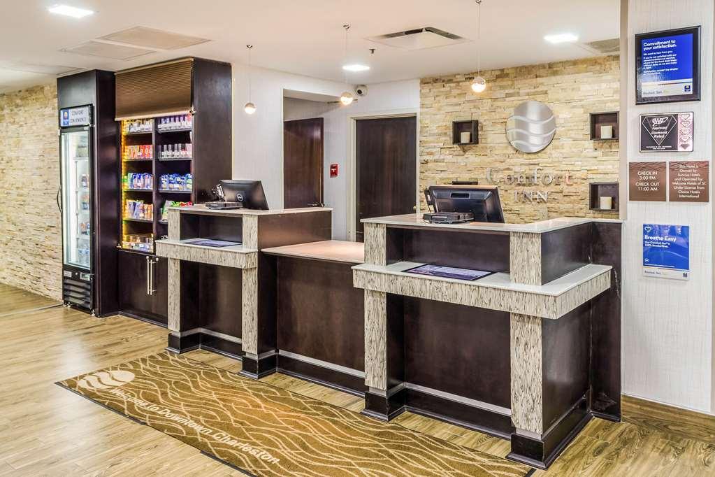 Comfort Inn Downtown Чарльстон Интерьер фото