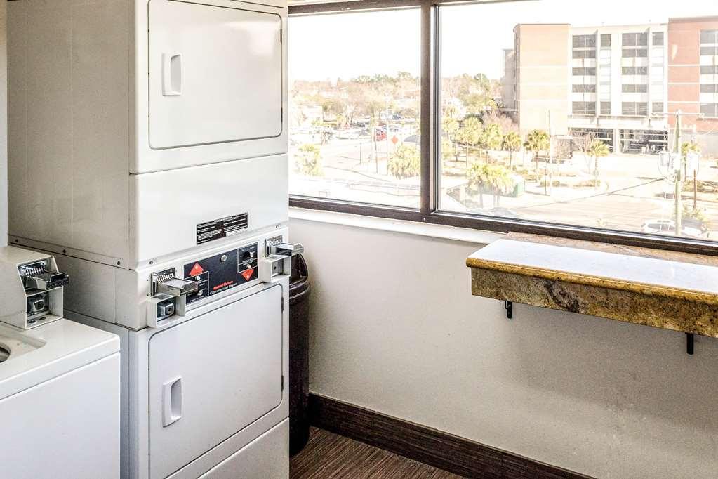 Comfort Inn Downtown Чарльстон Удобства фото